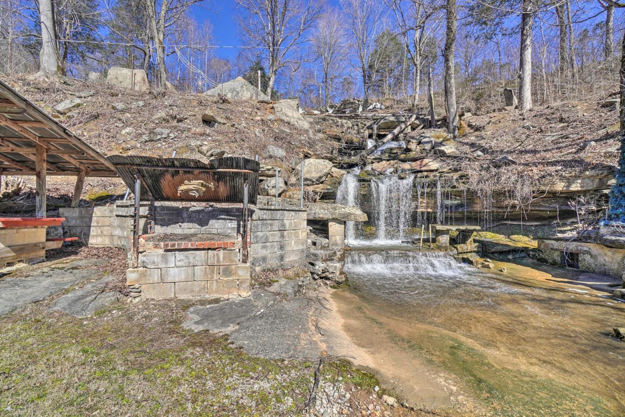Peaceful Cookeville Cabin On 52 Acres! ภายนอก รูปภาพ